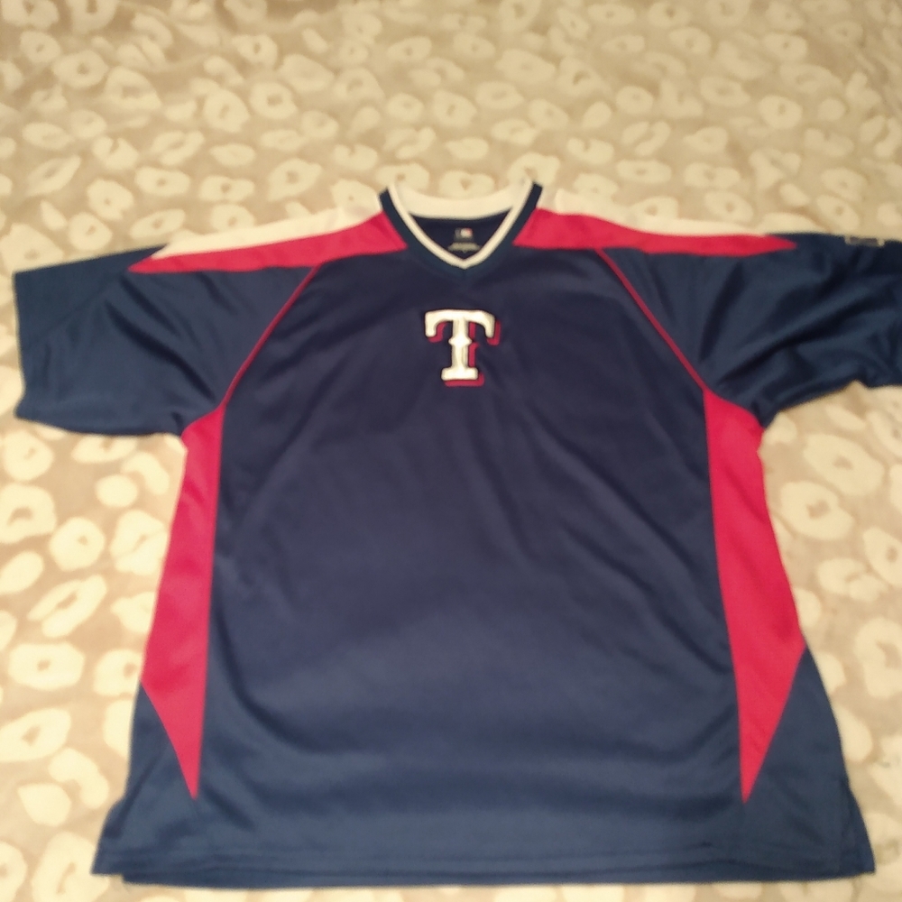 Men's Texas Rangers shirt